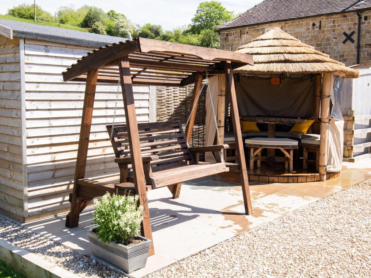 Pastures Barn Villa Leek Esterno foto